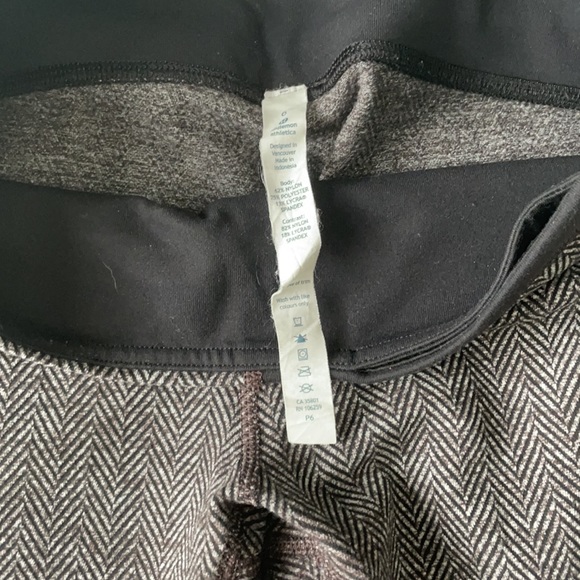 Lululemon Brown Herringbone Leggings - Picture 4 of 5